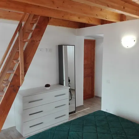 La Casa Rossa Guest house Stintino
